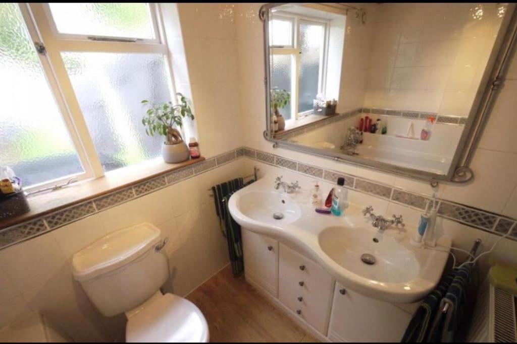 3Bedroom Beautiful Cottage Cheshunt Exterior photo